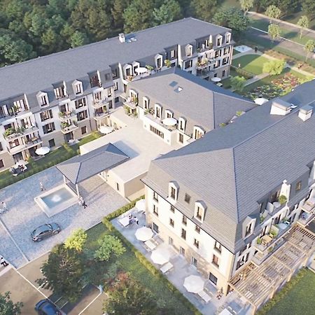 Aparthotel Montana Bussy Saint Georges Exteriér fotografie